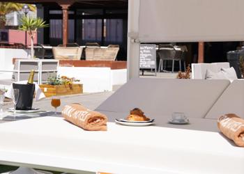 Balinesas Apartamentos Coral Los Alisios Los Cristianos Balinesas Apartamentos Coral Los Alisios Los Cristianos