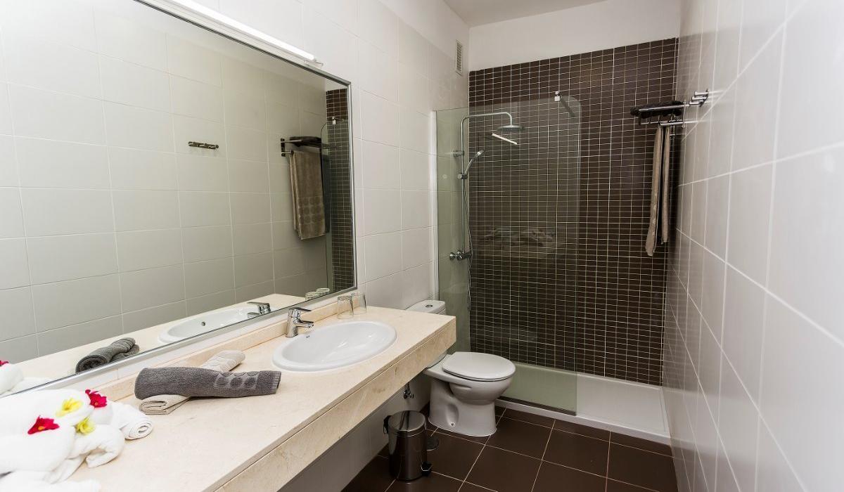 Baño Apartamentos Coral Los Alisios Los Cristianos Baño Apartamentos Coral Los Alisios Los Cristianos