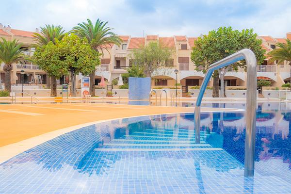 Piscina exterior Apartamentos Coral Compostela Beach Playa de las Américas Piscina exterior Apartamentos Coral Compostela Beach Playa de las Américas