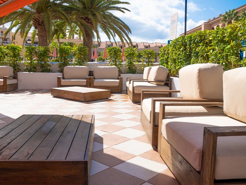 Terraza Apartamentos Coral Compostela Beach Playa de las Américas Terraza Apartamentos Coral Compostela Beach Playa de las Américas