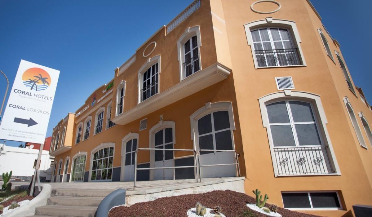 Fachada Apartamentos Coral Los Silos Fachada Apartamentos Coral Los Silos