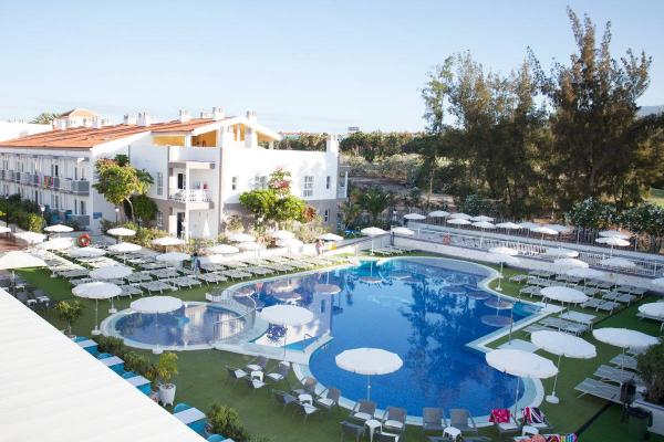 Piscina Apartamentos Coral Compostela Beach Golf Playa de las Américas Piscina Apartamentos Coral Compostela Beach Golf Playa de las Américas