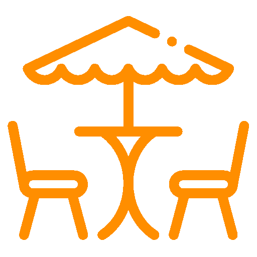 Terraza chill out rodeada de árboles frutales Apartamentos Coral California Playa de las Américas Terraza chill out rodeada de árboles frutales Apartamentos Coral California Playa de las Américas